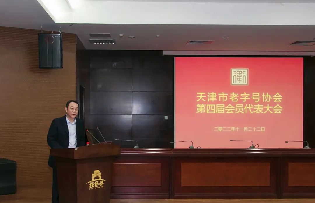 ae28f829089679ff133a2663bb2c7037