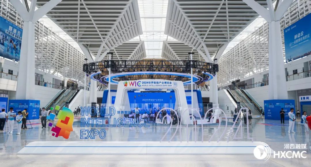 fcb952b685ca5d2cd97b945261e417ec